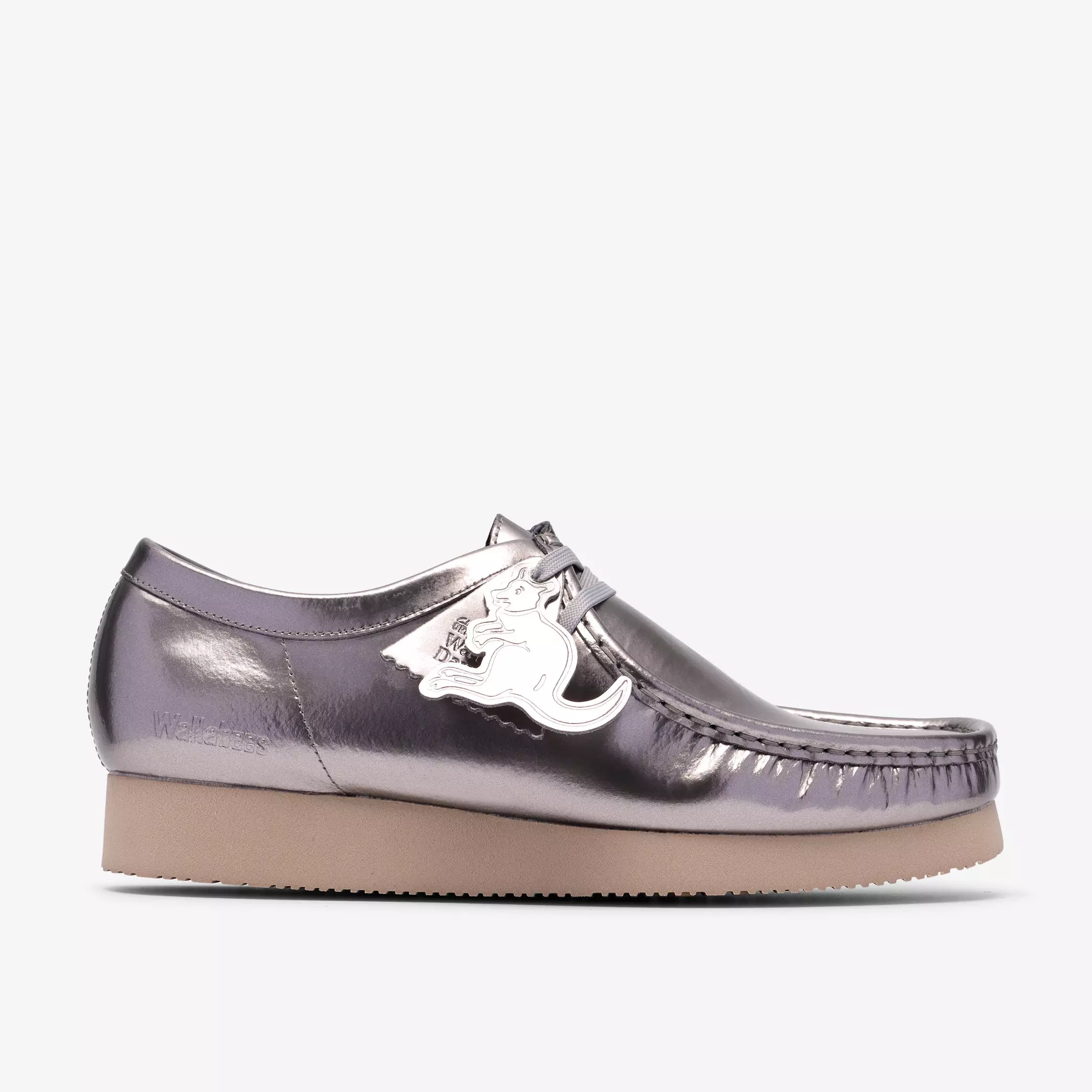 Clarks Wallabee 2604 Silver Patent Style: 26186501 - Image 6