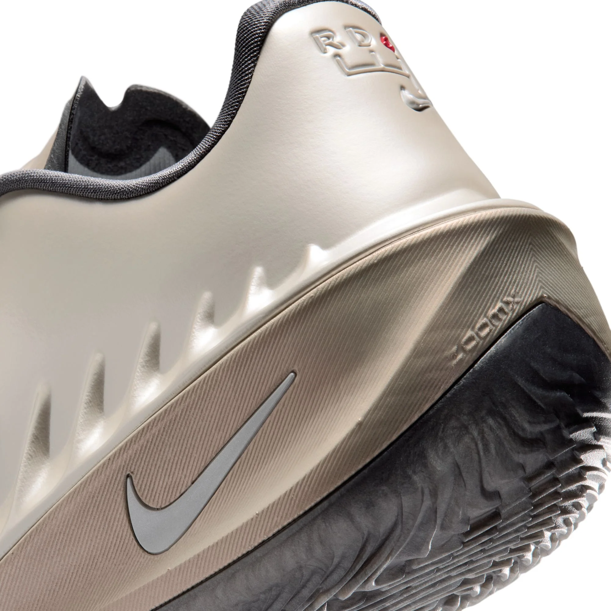Nike G.T. Cut 4 "Rob Dillingham" Color: METALLIC SILVER/IRON GREY Style: IR1829-001 - Image 5