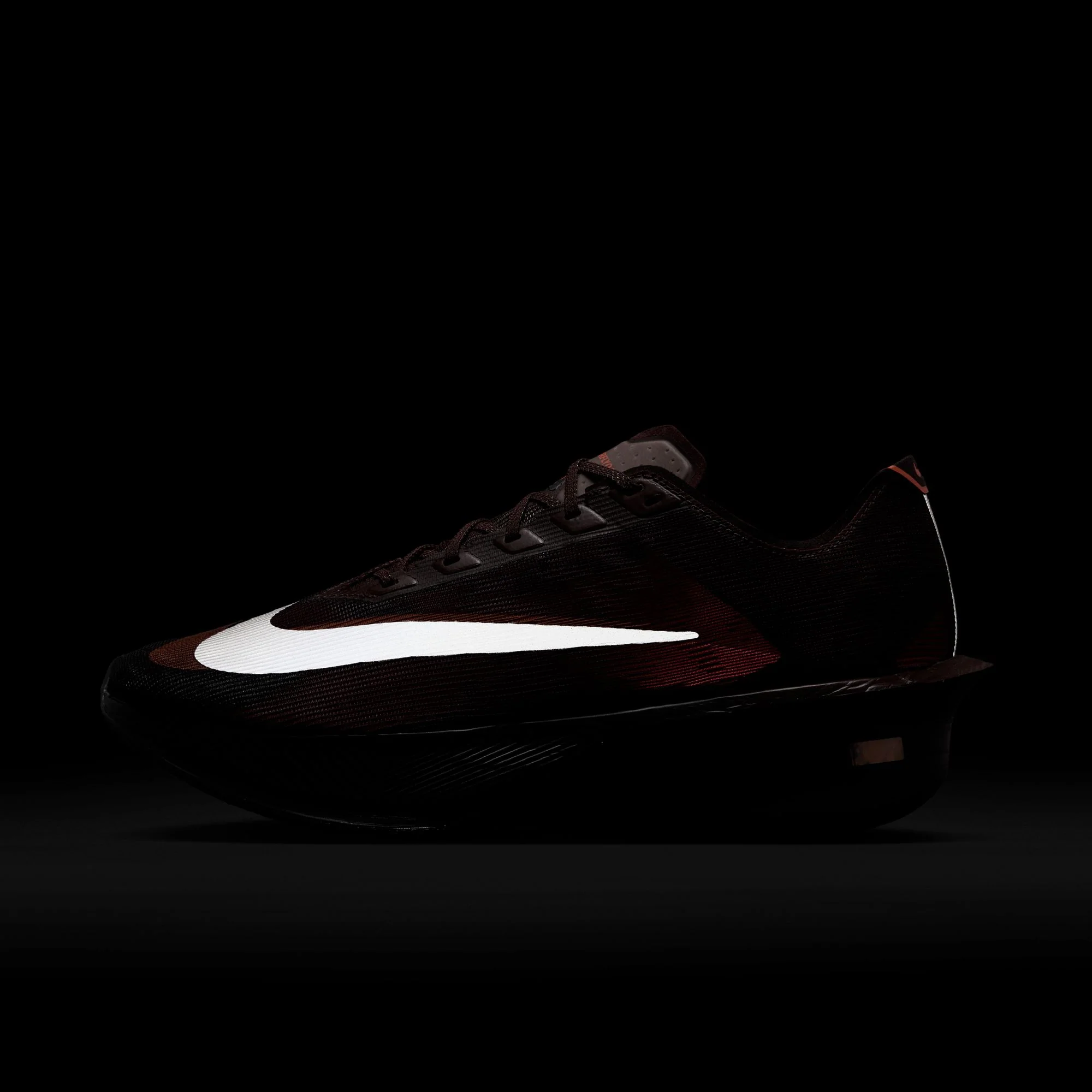 Nike Vaporfly 4 x Renegade Color: BROWN BASALT/HYPER CRIMSON Style: IQ7313-200 - Image 4